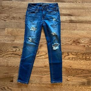 Women’s American Eagle Jean Jeggings. Super Stretch. Size 2 Short!